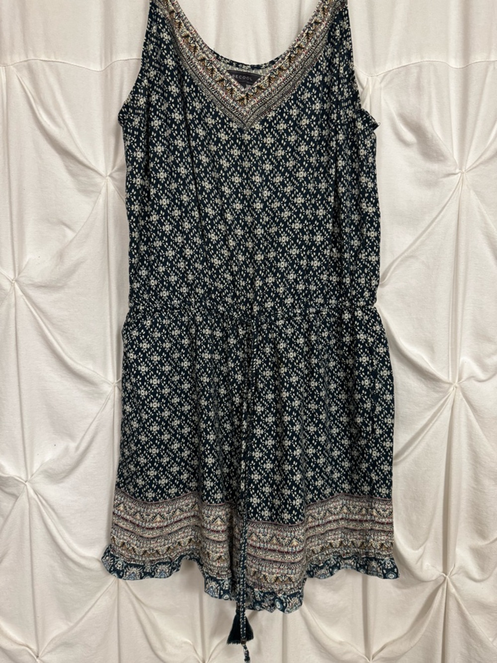 BE COOL Deep Green Ivory Paisley-Trim Boho Romper Summer Medium Coachella